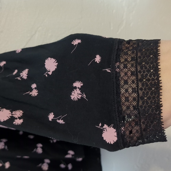 Victoria's Secret Black & Pink Floral Soft Cute Button Down Pajama Shirt NWT S - Picture 5 of 7